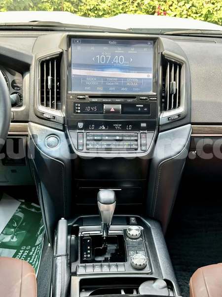 Big with watermark toyota land cruiser curacao dorp soto 4461