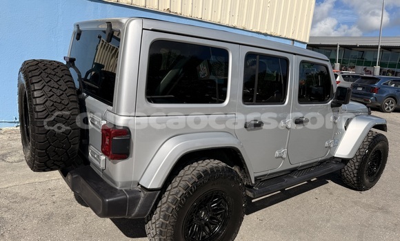 Buy Used Jeep Wrangler Silver Car in Willemstad in Curacao Buy Used Jeep Wrangler Silver Car in Willemstad in Curacao