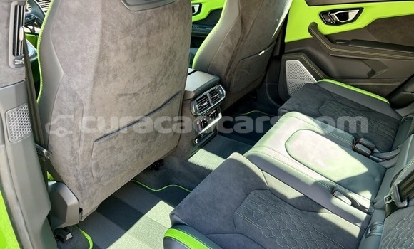 Buy Used Lamborghini Urus Green Car in Dorp Sint Willebrordus in Curacao Buy Used Lamborghini Urus Green Car in Dorp Sint Willebrordus in Curacao