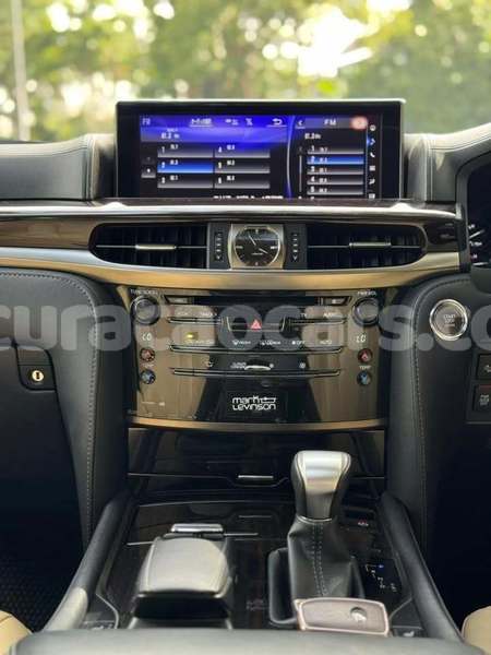 Big with watermark lexus lx curacao willemstad 4464