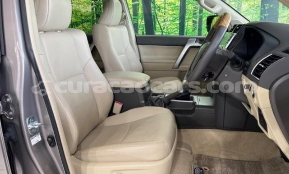 Buy Used Toyota Land Cruiser Prado Black Car in Willemstad in Curacao Buy Used Toyota Land Cruiser Prado Black Car in Willemstad in Curacao