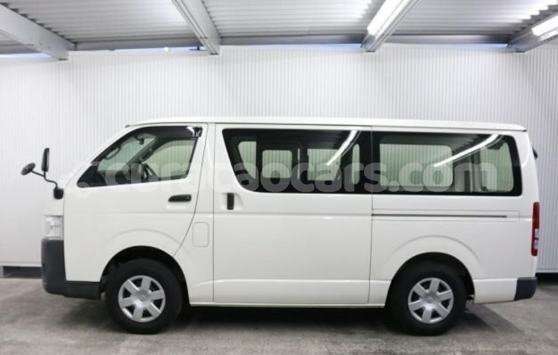 Big with watermark toyota hiace curacao willemstad 4483