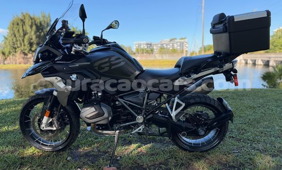 Buy Used BMW GS Black Bike in Barber in Curacao Buy Used BMW GS Black Bike in Barber in Curacao