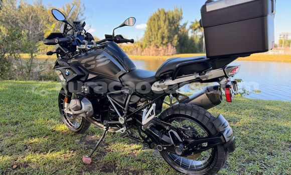 Buy Used BMW GS Black Bike in Barber in Curacao Buy Used BMW GS Black Bike in Barber in Curacao