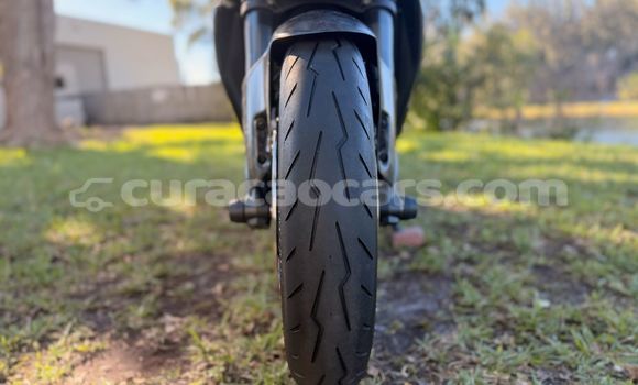 Buy Used Ducati Streetfighter Red Bike in Dorp Sint Willebrordus in Curacao Buy Used Ducati Streetfighter Red Bike in Dorp Sint Willebrordus in Curacao