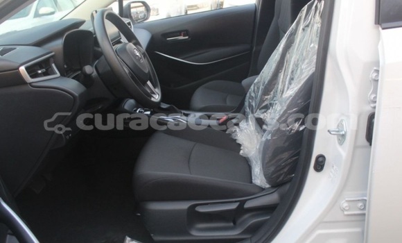 Buy Used Toyota Corolla White Car in Willemstad in Curacao Buy Used Toyota Corolla White Car in Willemstad in Curacao