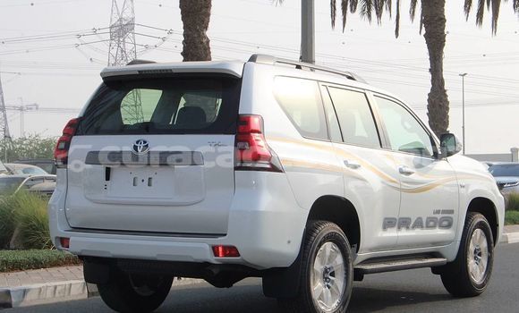 Buy Used Toyota Land Cruiser Prado White Car in Willemstad in Curacao Buy Used Toyota Land Cruiser Prado White Car in Willemstad in Curacao