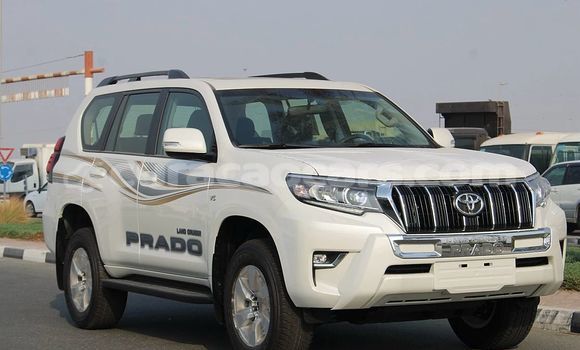 Buy Used Toyota Land Cruiser Prado White Car in Willemstad in Curacao Buy Used Toyota Land Cruiser Prado White Car in Willemstad in Curacao