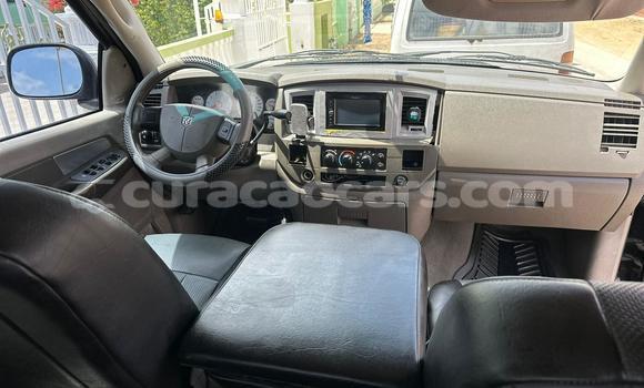 Buy Used Caterpillar 120 Silver Truck in Willemstad in Curacao Buy Used Caterpillar 120 Silver Truck in Willemstad in Curacao