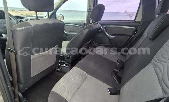 Buy Used Renault Duster Other Car in Lagún in Curacao Buy Used Renault Duster Other Car in Lagún in Curacao