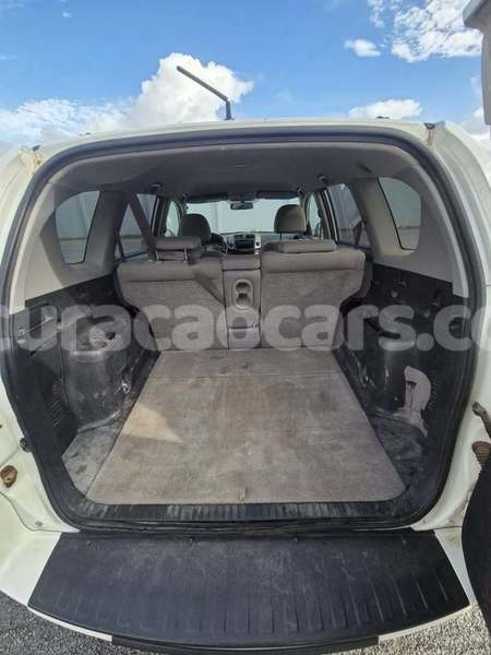 Big with watermark toyota rav4 curacao willemstad 4519