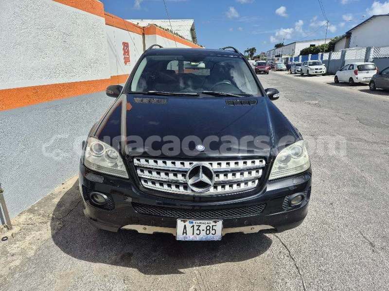Big with watermark mercedes benz ml class curacao import dubai 4522