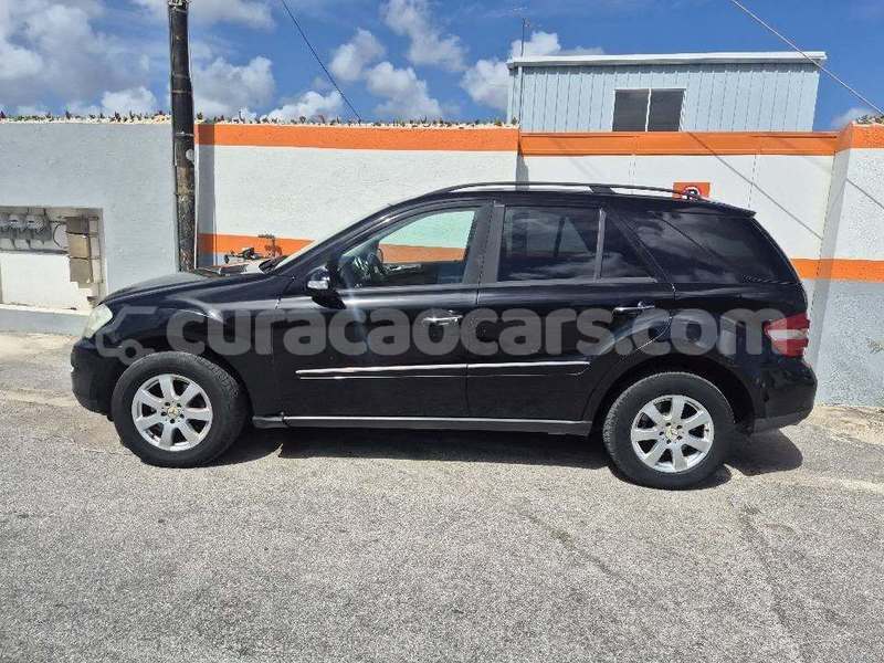 Big with watermark mercedes benz ml class curacao import dubai 4522
