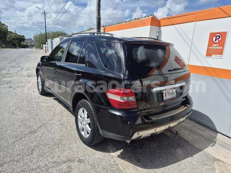 Big with watermark mercedes benz ml class curacao import dubai 4522