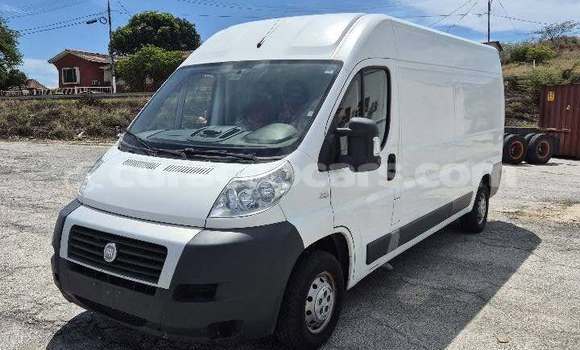 Buy Used Fiat Duna White Car in Sint Michiel Liber in Curacao