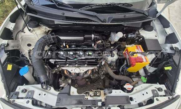 Buy Used Suzuki Swift White Car in Dorp Sint Willebrordus in Curacao Buy Used Suzuki Swift White Car in Dorp Sint Willebrordus in Curacao