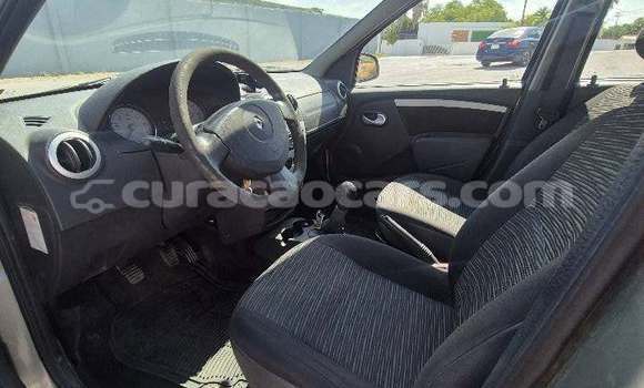 Buy Used Renault Logan Other Car in Sint Michiel Liber in Curacao Buy Used Renault Logan Other Car in Sint Michiel Liber in Curacao