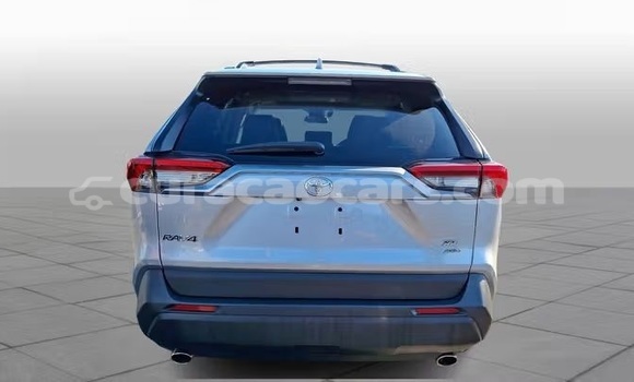 Buy Used Toyota RAV4 Silver Car in Willemstad in Curacao Buy Used Toyota RAV4 Silver Car in Willemstad in Curacao