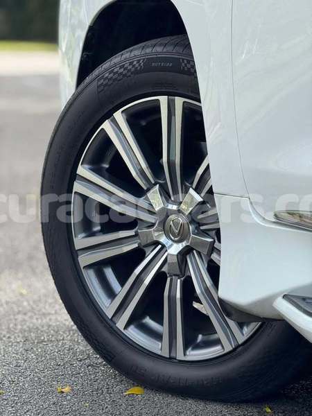 Big with watermark lexus lx 570 curacao willemstad 4547
