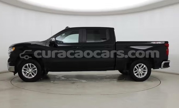 Buy Used Chevrolet Silverado Black Car in Willemstad in Curacao Buy Used Chevrolet Silverado Black Car in Willemstad in Curacao