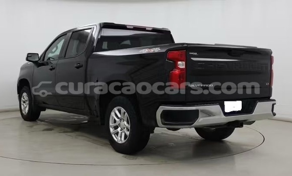 Buy Used Chevrolet Silverado Black Car in Willemstad in Curacao Buy Used Chevrolet Silverado Black Car in Willemstad in Curacao