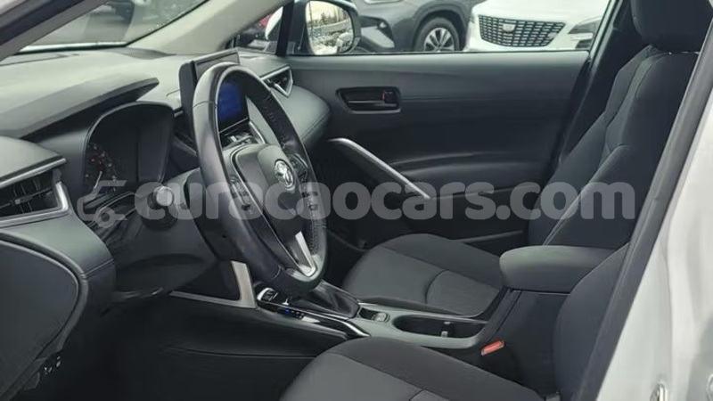 Big with watermark toyota corolla cross curacao willemstad 4553