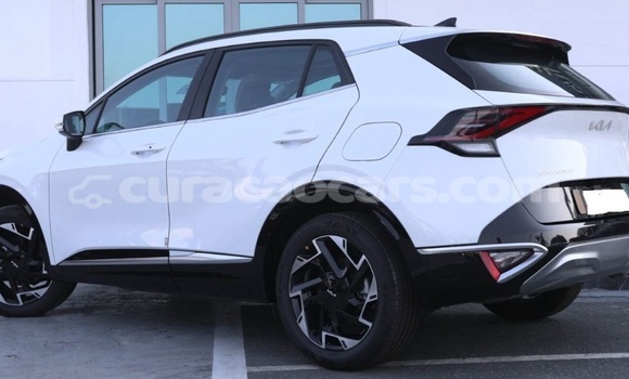 Buy Used Kia Sportage White Car in Willemstad in Curacao Buy Used Kia Sportage White Car in Willemstad in Curacao
