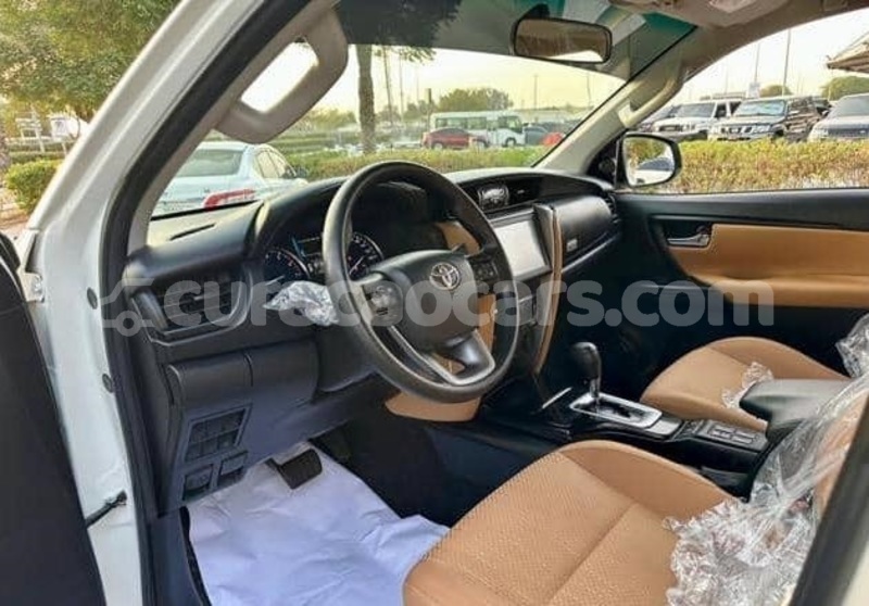 Big with watermark toyota fortuner curacao willemstad 4603