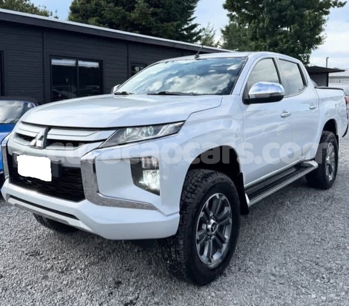 Big with watermark mitsubishi l200 curacao willemstad 4609