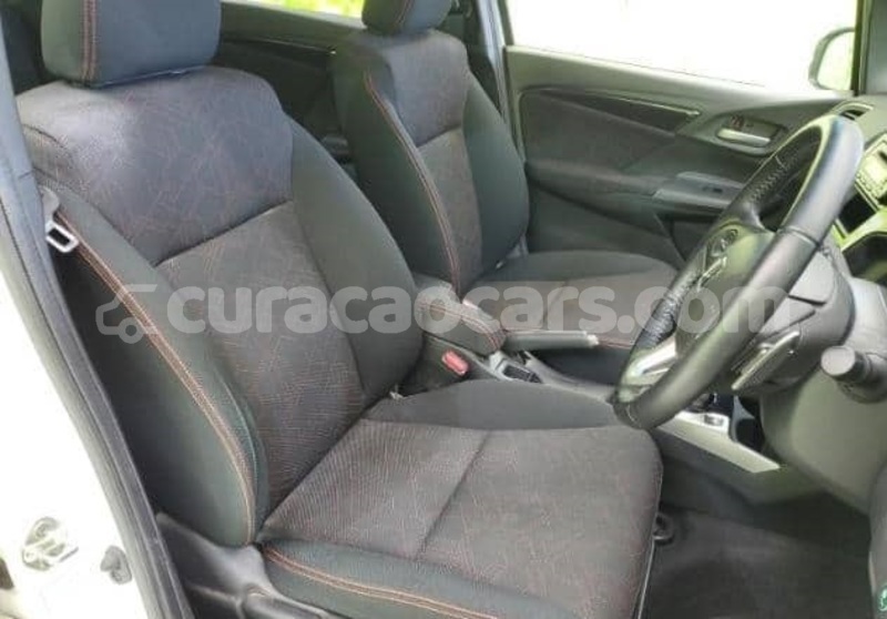 Big with watermark honda fit curacao willemstad 4611
