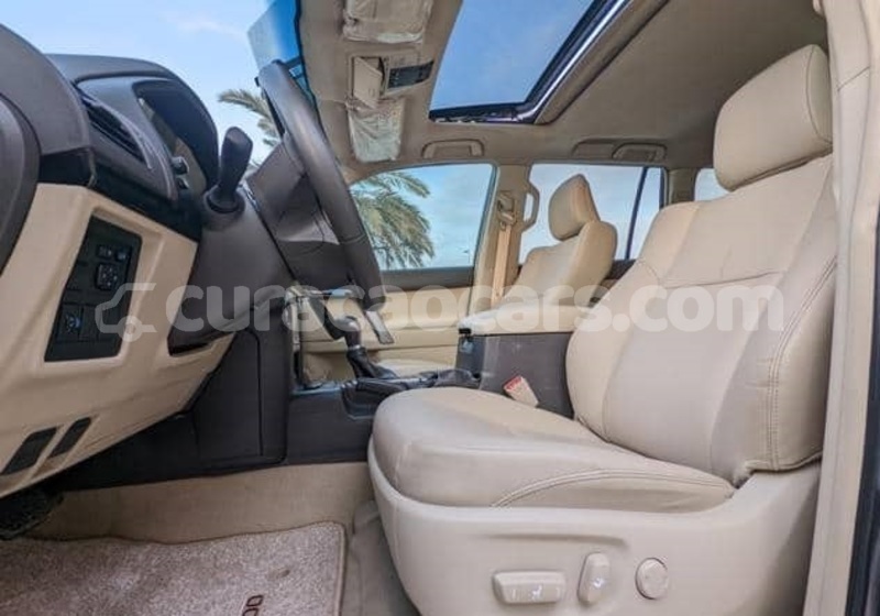 Big with watermark toyota land cruiser prado curacao willemstad 4618