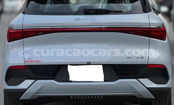 Buy Used BYD F3 White Car in Willemstad in Curacao Buy Used BYD F3 White Car in Willemstad in Curacao