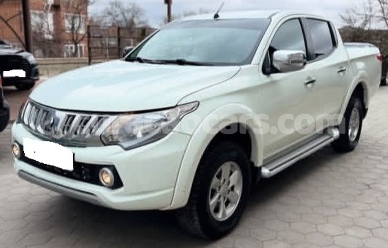 Big with watermark mitsubishi l200 curacao willemstad 4622