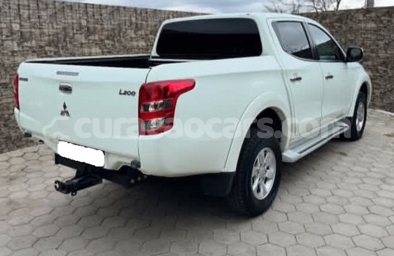Big with watermark mitsubishi l200 curacao willemstad 4622