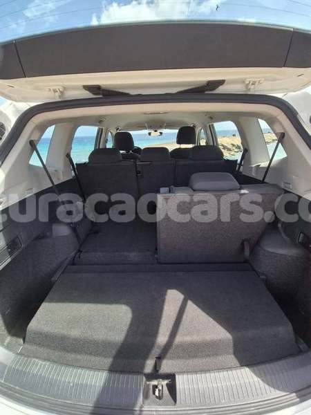 Big with watermark volkswagen tiguan curacao lagun 4623