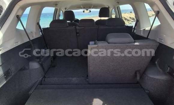 Buy Used Volkswagen Tiguan White Car in Lagún in Curacao Buy Used Volkswagen Tiguan White Car in Lagún in Curacao