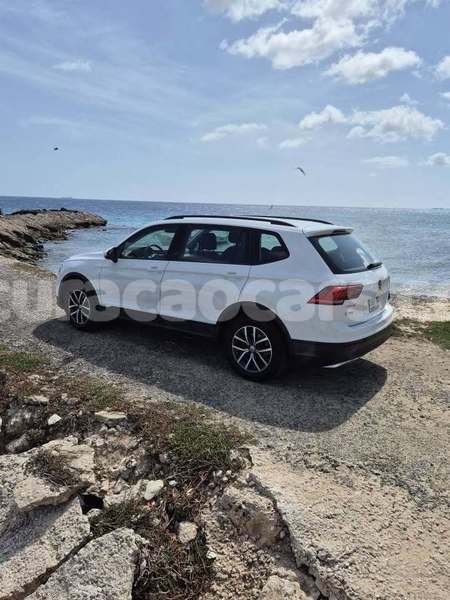 Big with watermark volkswagen tiguan curacao lagun 4623