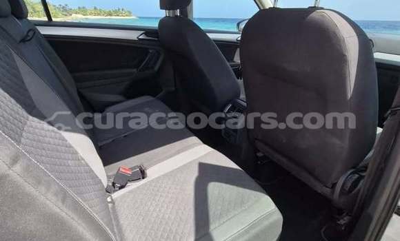 Buy Used Volkswagen Tiguan White Car in Lagún in Curacao Buy Used Volkswagen Tiguan White Car in Lagún in Curacao