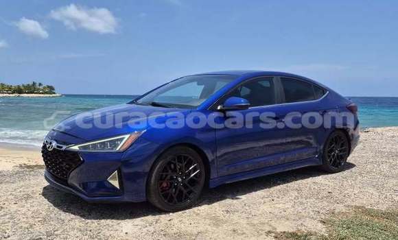 Buy Used Hyundai Elantra Blue Car in Lagún in Curacao Buy Used Hyundai Elantra Blue Car in Lagún in Curacao