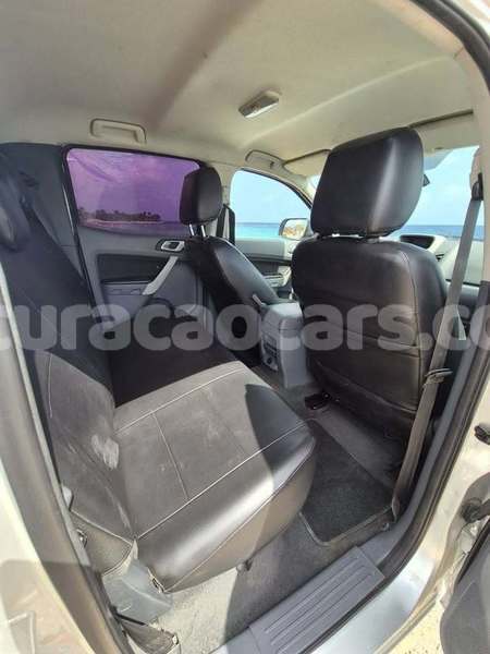 Big with watermark ford ranger curacao lagun 4626