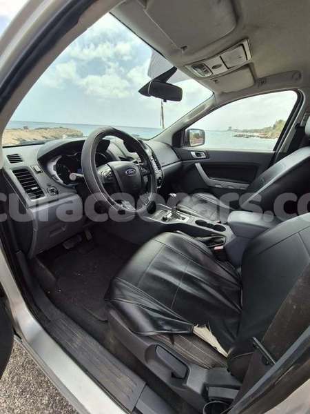 Big with watermark ford ranger curacao lagun 4626
