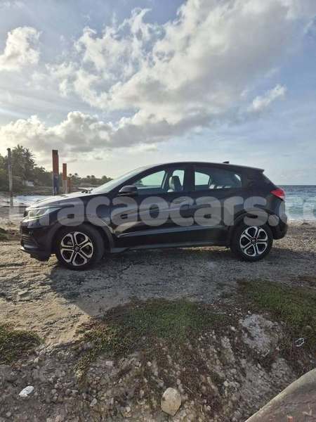 Big with watermark honda hr v curacao sint michiel liber 4630