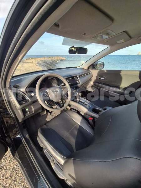 Big with watermark honda hr v curacao sint michiel liber 4630
