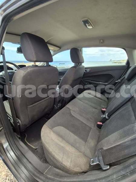 Big with watermark ford fiesta curacao sabana westpunt 4632