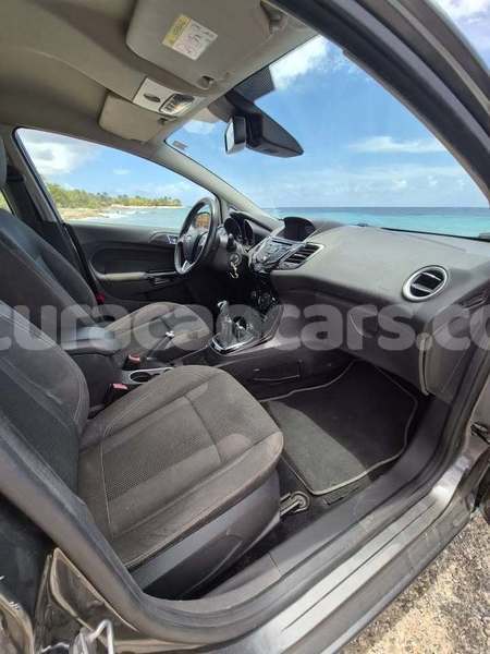 Big with watermark ford fiesta curacao sabana westpunt 4632