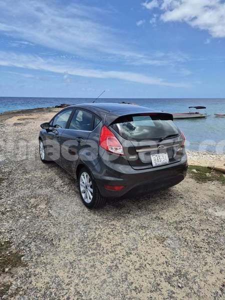 Big with watermark ford fiesta curacao sabana westpunt 4632
