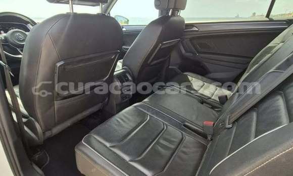 Buy Used Volkswagen Tiguan White Car in Sabana Westpunt in Curacao Buy Used Volkswagen Tiguan White Car in Sabana Westpunt in Curacao