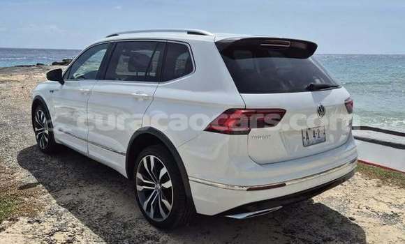 Buy Used Volkswagen Tiguan White Car in Sabana Westpunt in Curacao Buy Used Volkswagen Tiguan White Car in Sabana Westpunt in Curacao