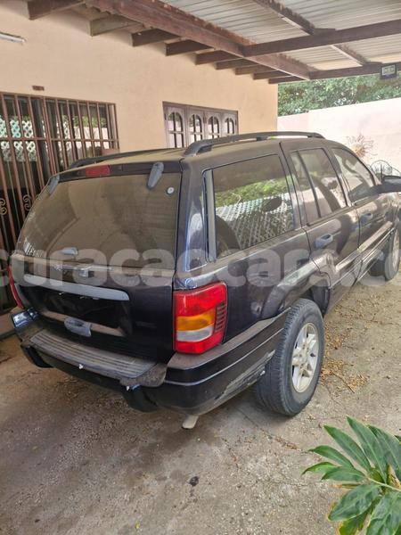 Big with watermark jeep grand cherokee curacao willemstad 4639
