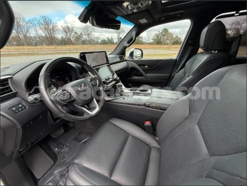 Big with watermark lexus lx curacao dorp soto 4642